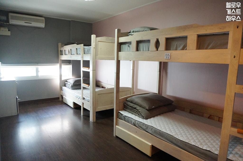 Hello Guesthouse Пусан Экстерьер фото